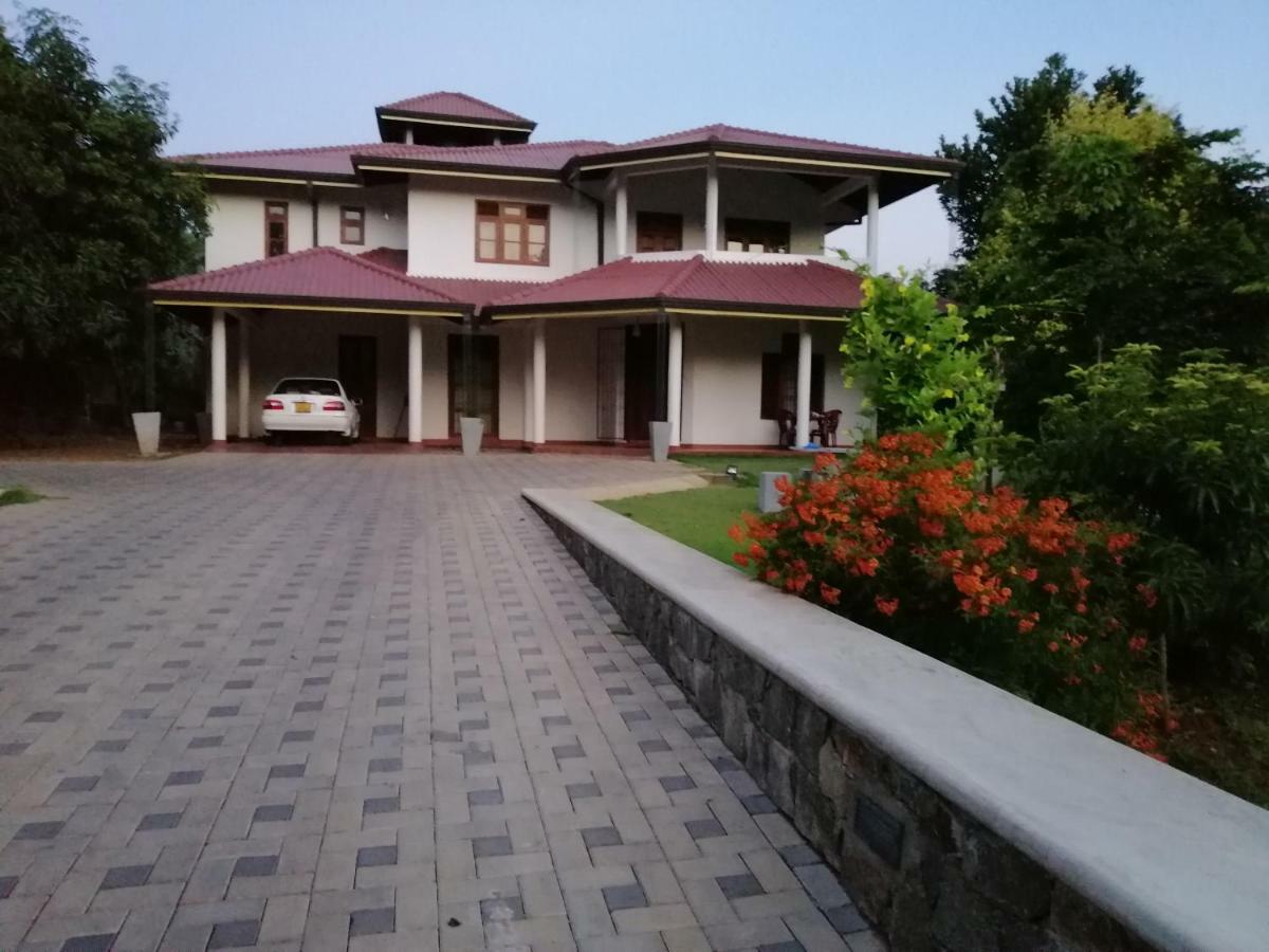 Golden Residence أنرادابورام المظهر الخارجي الصورة